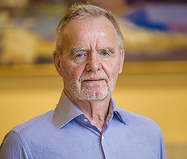 Portrait of Raymond Duch